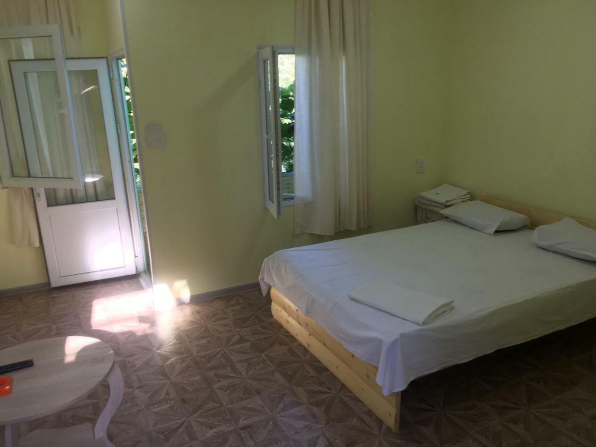 Hotel Texas 第比利斯 外观 照片
